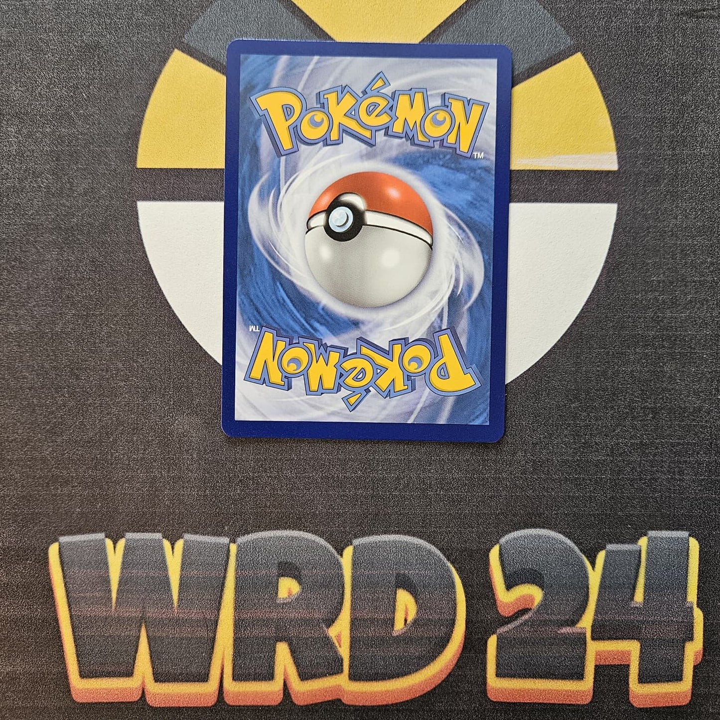 PIKACHU PROMO CHN 004 NEAR MINT